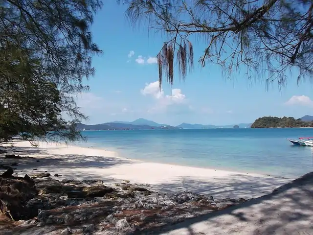 Pantai Cenang Langkawi